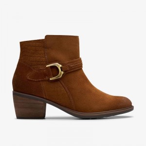 Clarks Neva Buckle Dark Tan Suede | CLKS-85449