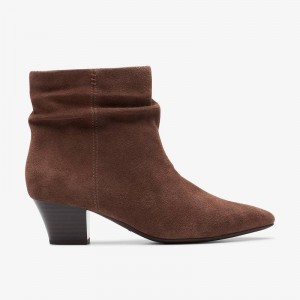 Clarks Teresa Skip Taupe Suede | CLKS-85597