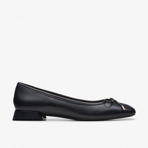Clarks Ubree 15 Step Black Leather | CLKS-85354